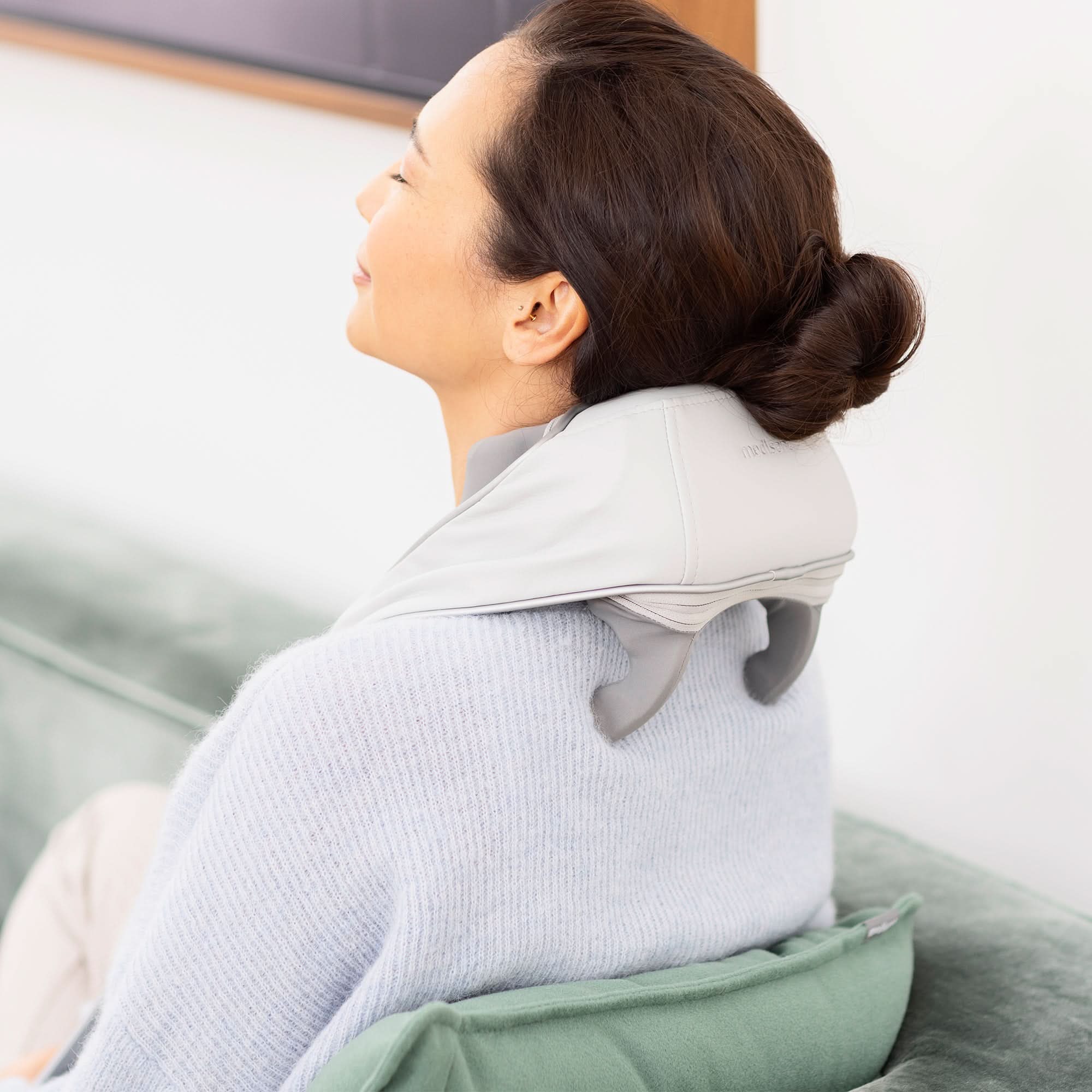 Medisana NM 990 Neck Massager - Image 5